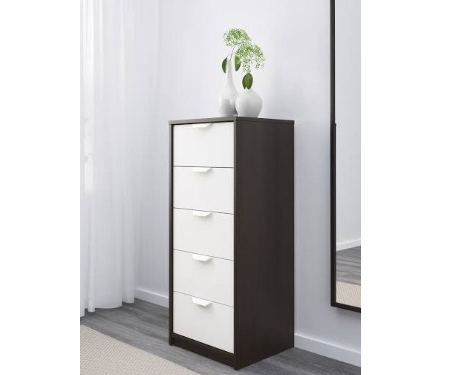 درج وحدة MDF أبيض وأسود - 104 سم × 43 سم × 40 سم.