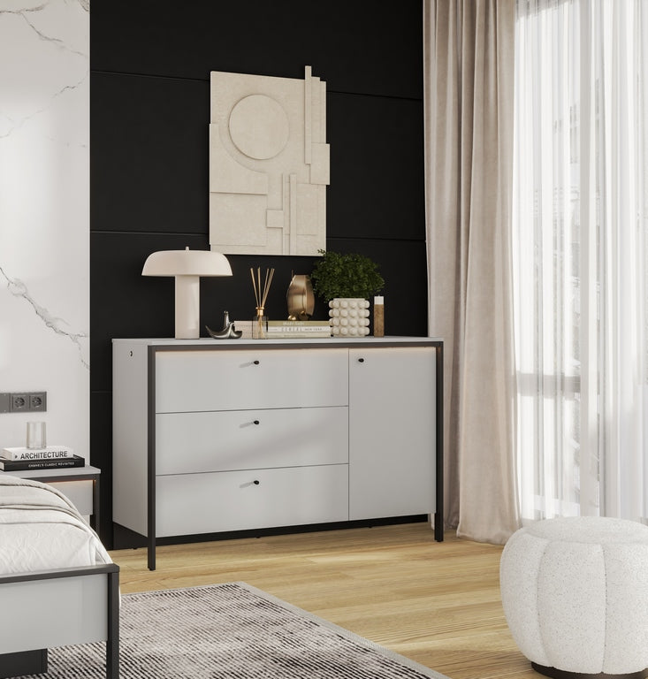 Zyra Buffet Sideboard – 137cm x 49cm x 90cm