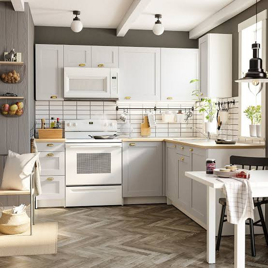 Corner Modular Kitchen – 240 x 220 cm, 3 Base Units + 4 Wall Cabinets