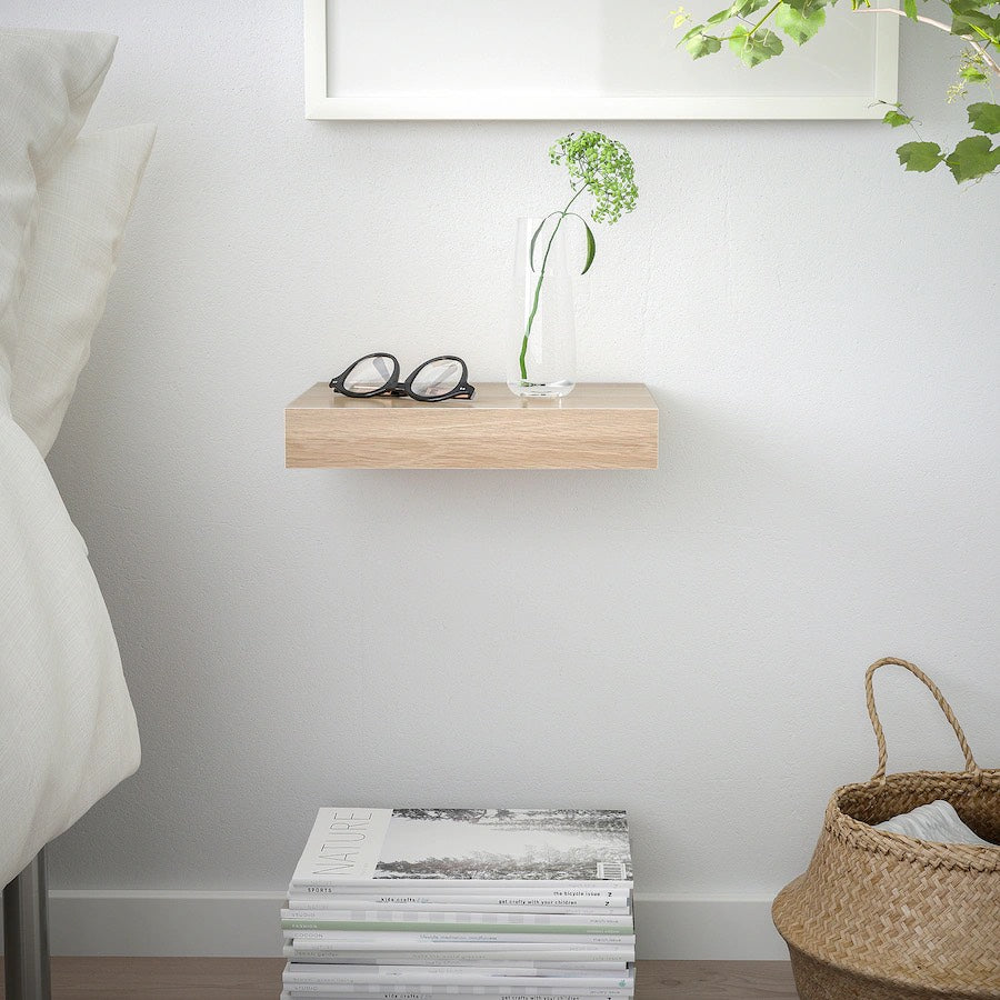 LUCK – Oak Wall Shelf 30×24×5 cm