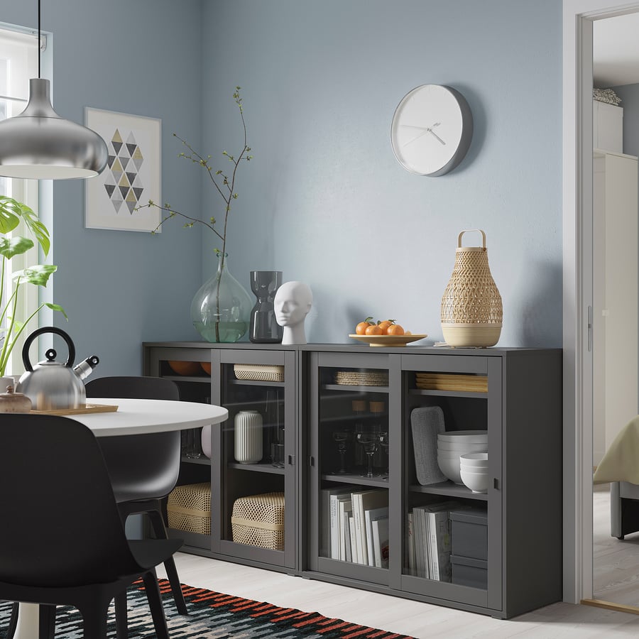 Vihaltra Double glass cabinet - 190x37x90cm.