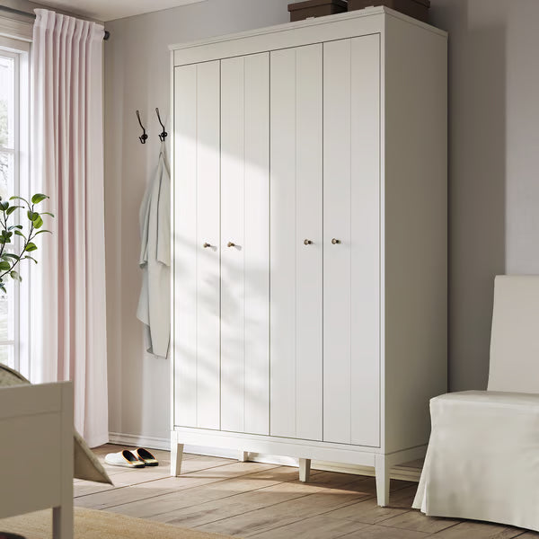 ID9 White Wardrobe – 121x59x211cm.