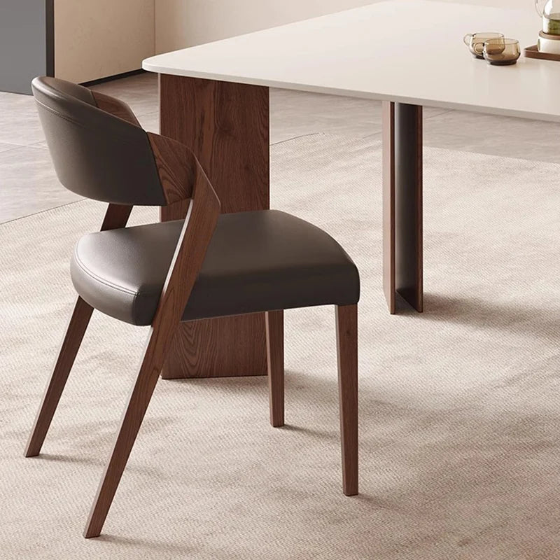 Wiggo Mid-Century Chair