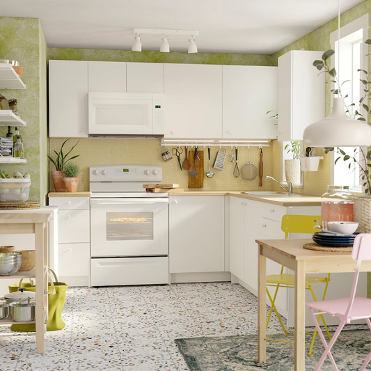 Corner Modular Kitchen – 240 x 220 cm, 3 Base Units + 4 Wall Cabinets