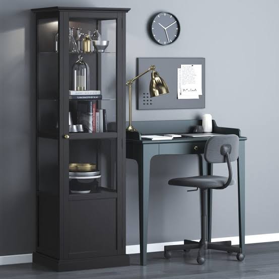 LM  Desk Green – 90cm x 54cm x 105cm