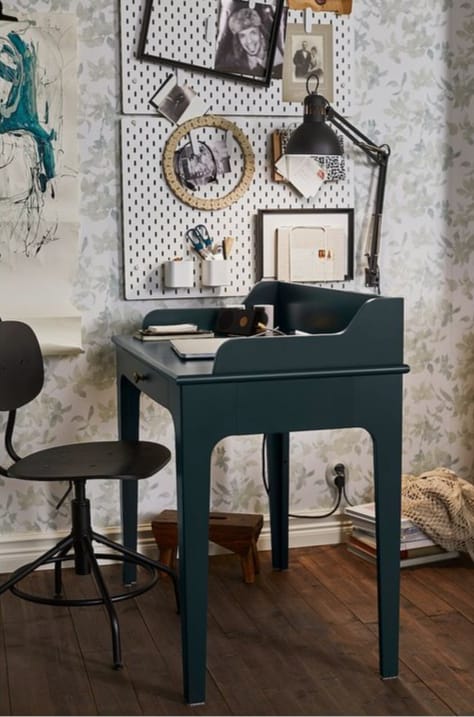 LM  Desk Green – 90cm x 54cm x 105cm
