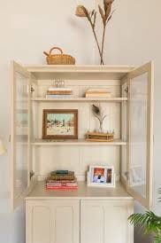 LM White Display Unit – 86cm x 48cm x 199cm