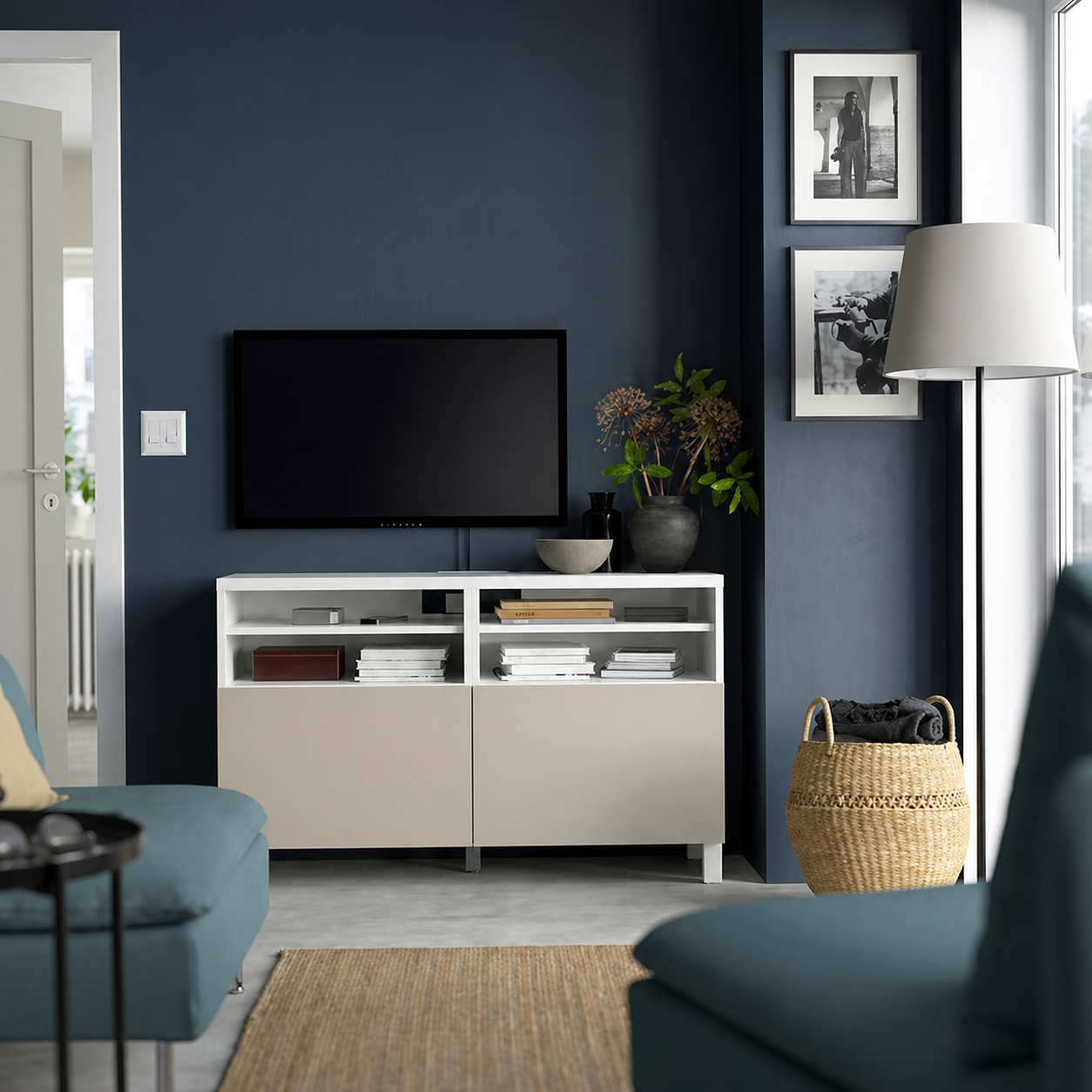 Delta TV media console with 2 Doors/2 Shelves, 120x42x74cm