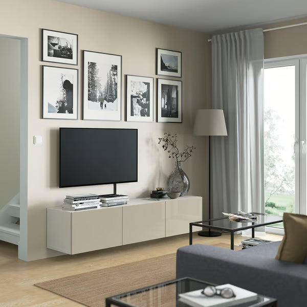كونسول حائط دلتا للتلفاز مع 3 أبواب، 180 × 42 × 38 سم