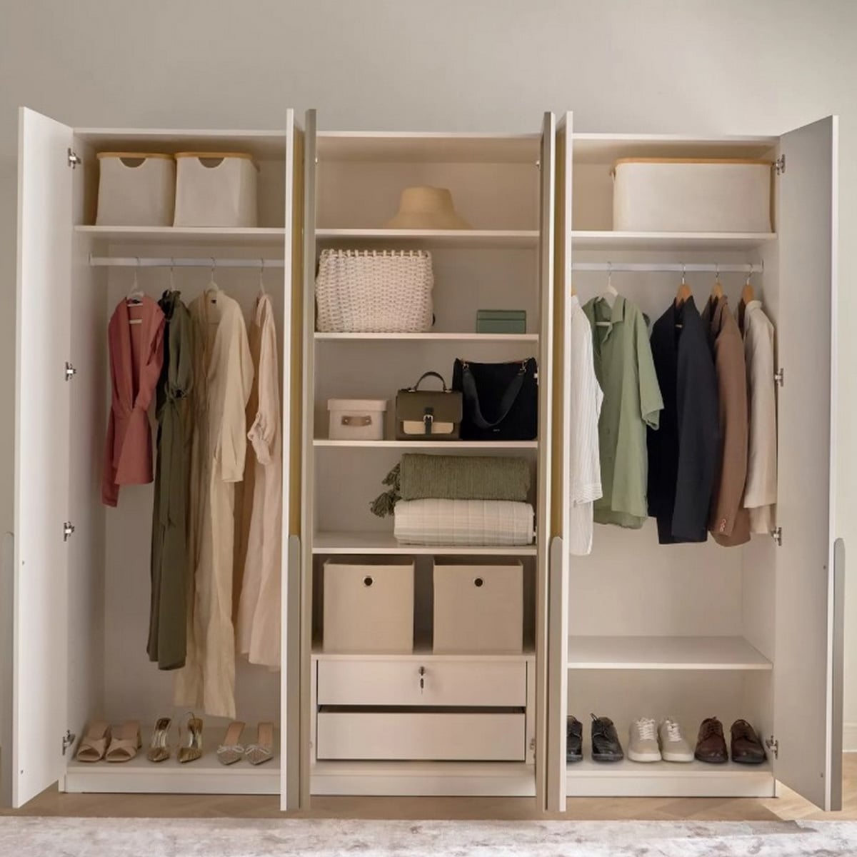 The Clarity Mirrored Wardrobe, 240x60x220cm
