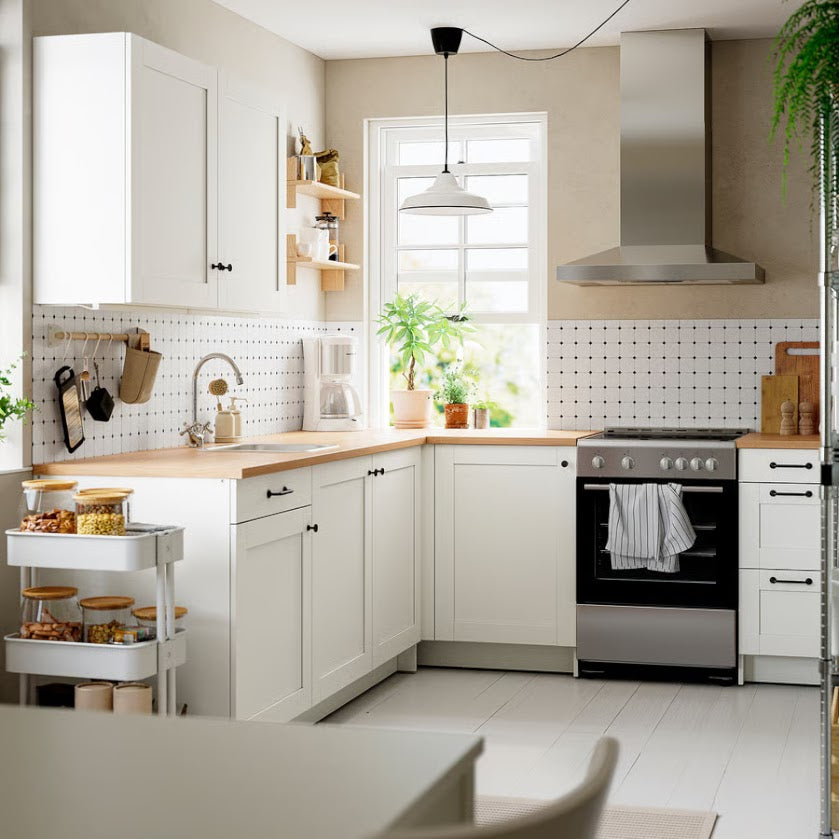 Corner Modular Kitchen – 240 x 220 cm, 3 Base Units + 1 Wall Cabinet